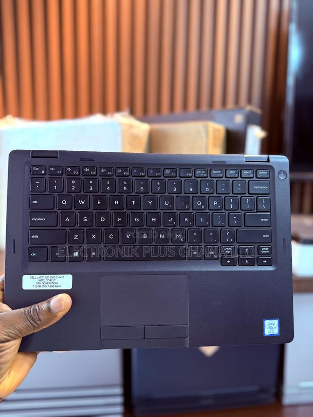 Laptop Dell Latitude 5300 16GB Intel Core i7 SSD 512GB · Photo 3