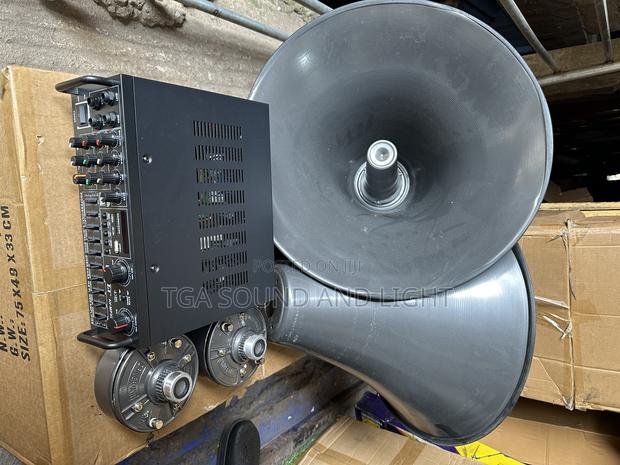 Reflex Horn Speaker And Amplifier Set · Photo 4
