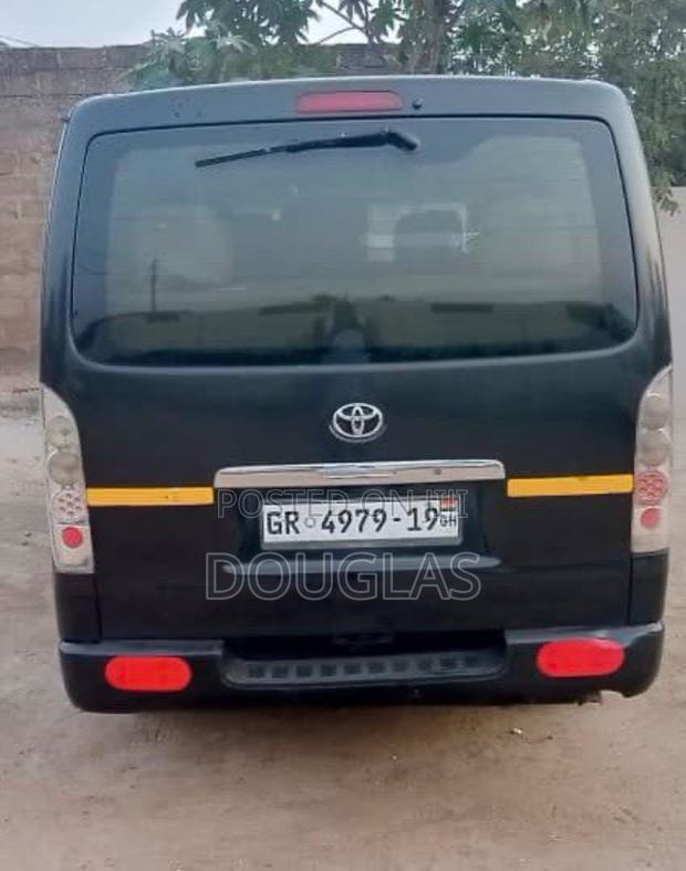 Toyota HiAce 2008 Black · Photo 6