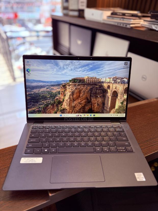 Laptop Dell Latitude 7410 16GB Intel Core i7 SSD 256GB · Photo 1