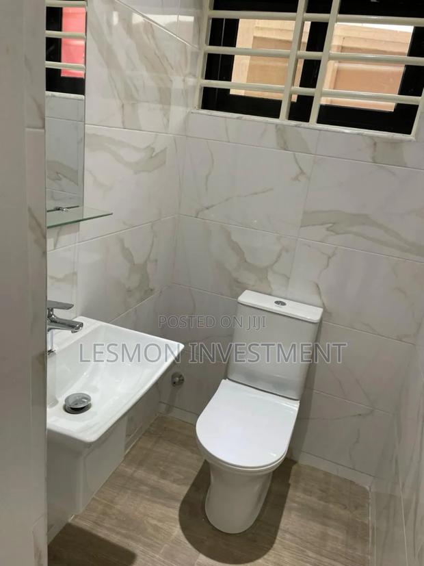 5bdrm House in Lesmon Investment, Adjiriganor for rent · Photo 1