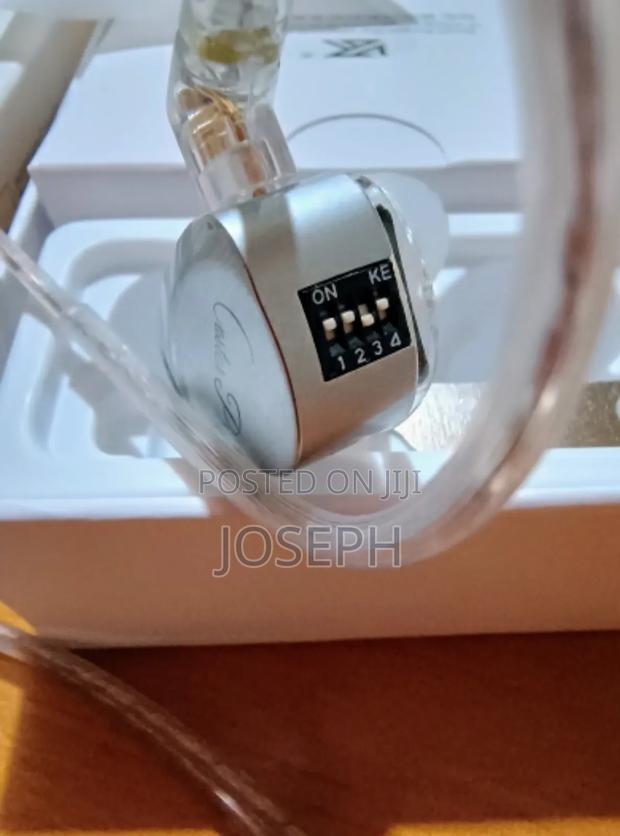 Kz Castor in Ear Monitor · Photo 2