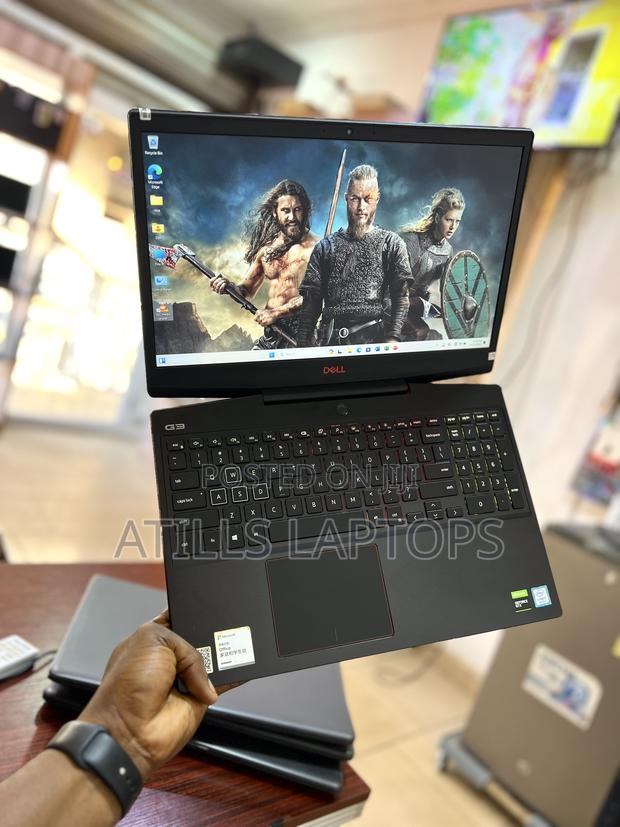 Laptop Dell G3 15 3590 16GB Intel Core I7 SSHD+SSD 512GB · Photo 3