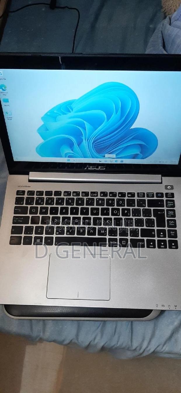 Laptop Asus VivoBook S400CA 6GB Intel Core I5 SSD 500GB · Photo 2
