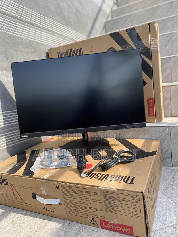 Lenovo Thinkvision Edgless Monitors · Photo 3
