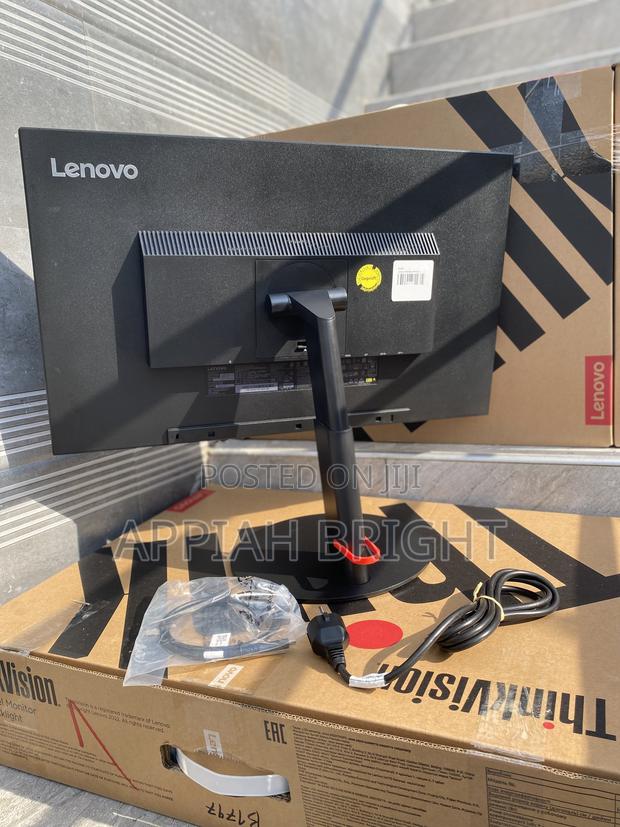 Lenovo Thinkvision Edgless Monitors · Photo 4