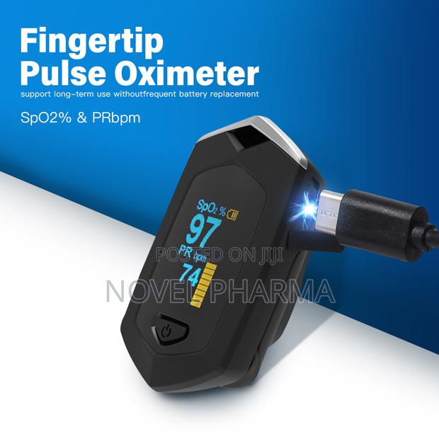 Rechargeable Pulse Oximeter · Photo 2