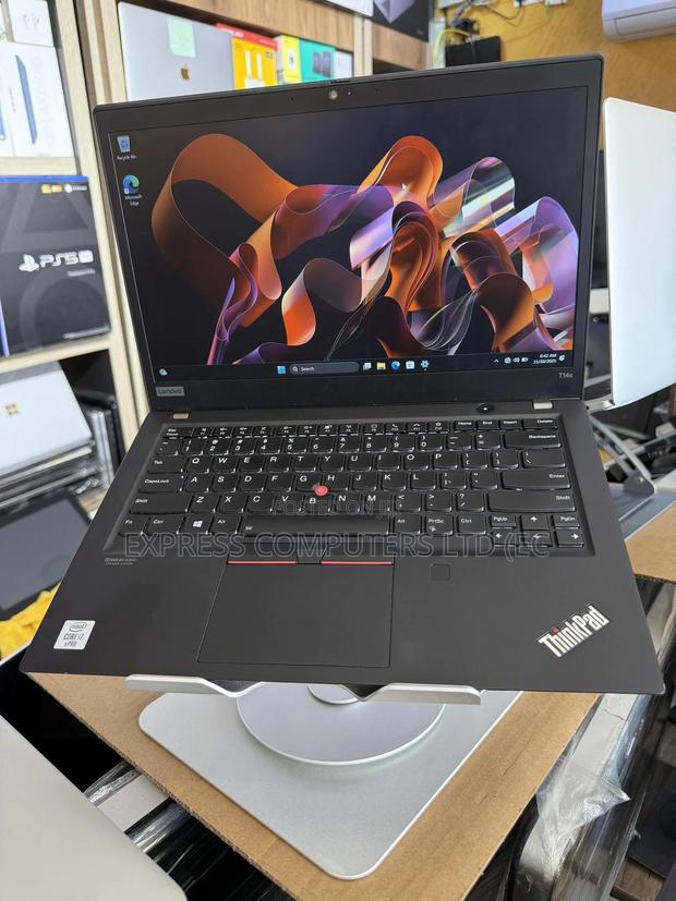 Laptop Lenovo Thinkpad T14s Gen 1 16GB Intel Core I7 SSD 256GB · Photo 7