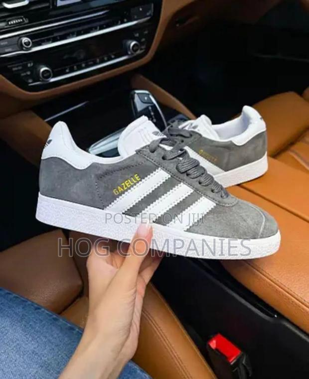 Adidas Gazelle Grey · Photo 1