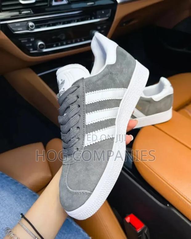 Adidas Gazelle Grey · Photo 2