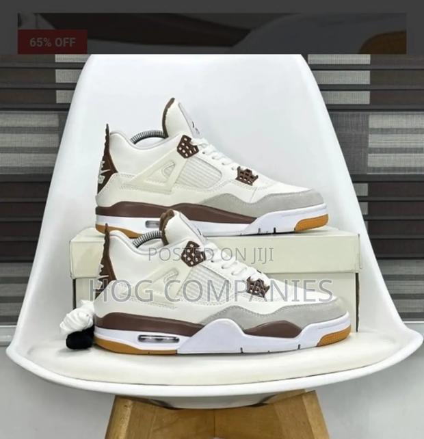 Nike Air Jordan 4 Mocha Shoes in Accra - Fast Delivery in 2 Hours · Photo 1