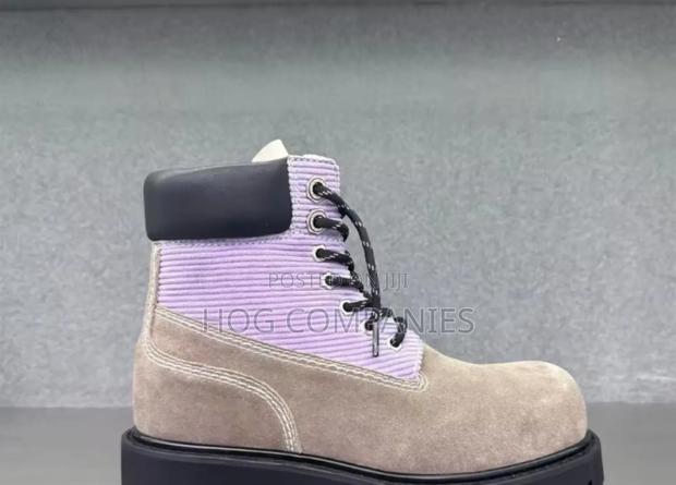 Adc Startdust Series Martin Boots · Photo 2