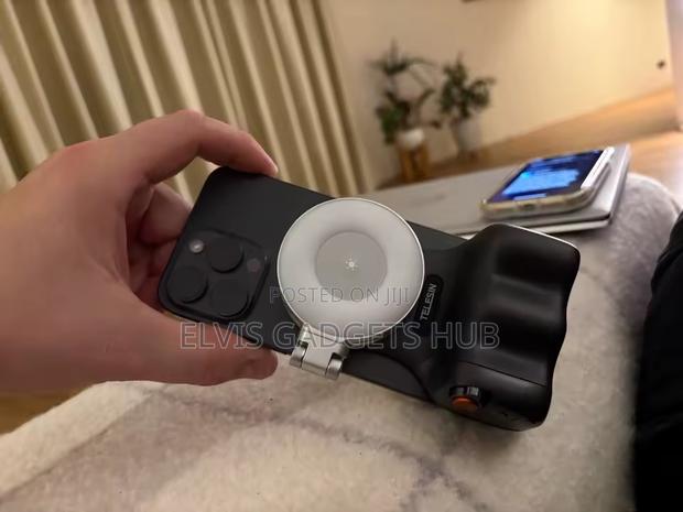 Telesin Phone Camara Grip + Selfie Ring Light · Photo 5
