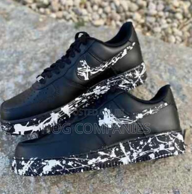 Custom Nike Air Force 1 in Accra- Fast Delivery in 2 Hours · Photo 2