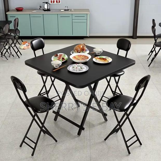 4 Seater Dining Set · Photo 2