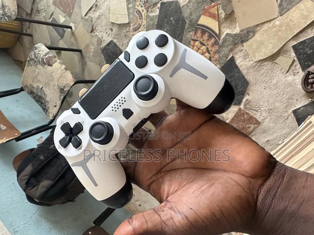 Ps4 Controller · Photo 3