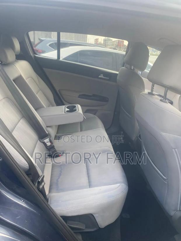 Kia Sportage EX 4dr SUV AWD (2.4L 4cyl 6A) 2017 Blue · Photo 3