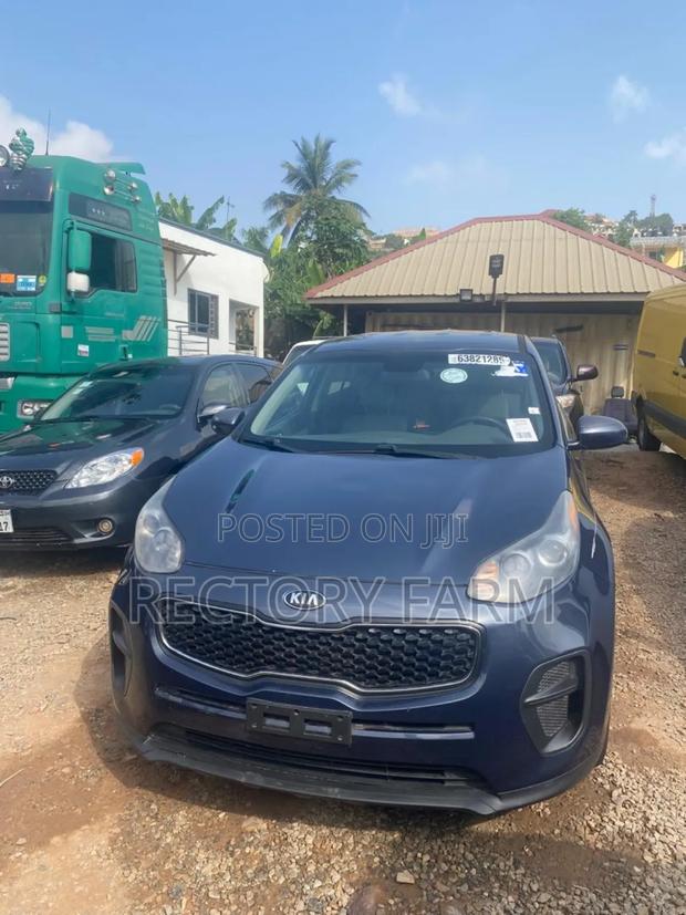 Kia Sportage EX 4dr SUV AWD (2.4L 4cyl 6A) 2017 Blue · Photo 4