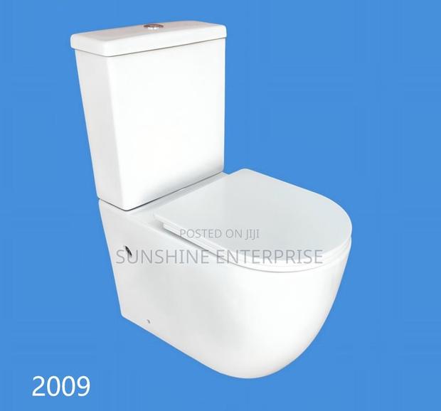 Water Closet · Photo 1