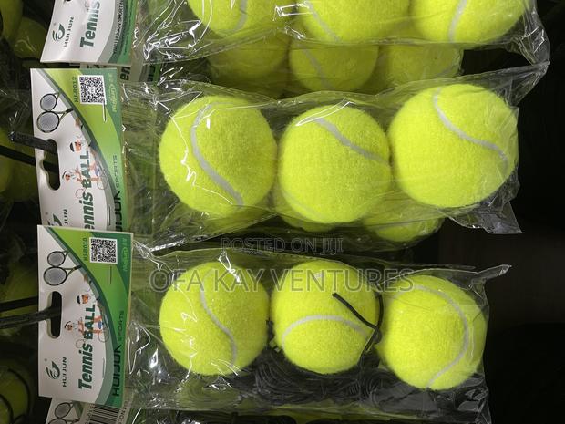 Long Tennis Ball · Photo 2