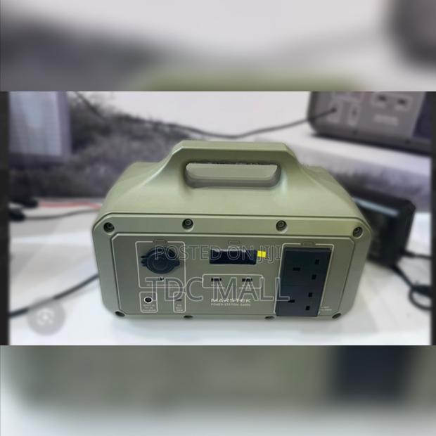 500w Emergency Solar Power Supply (Solar Storage) · Photo 1