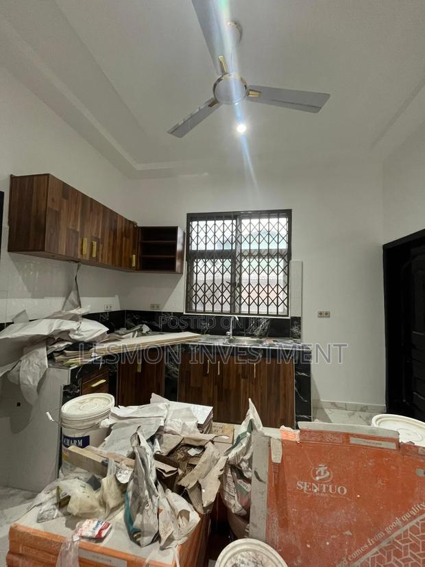 Furnished 1bdrm Apartment in Lesmon Investment, Spintex for rent · Photo 6
