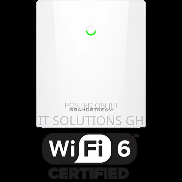 Gwn7664elr Is an Enterprise-Grade Long-Range 802.11ax Wi-Fi 6 Access · Photo 1
