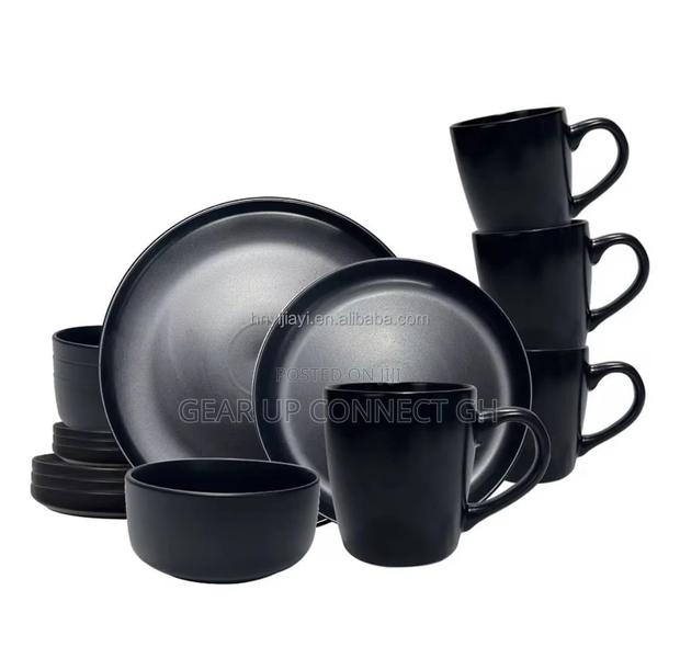 16-Pieces Dinnerware Set · Photo 3