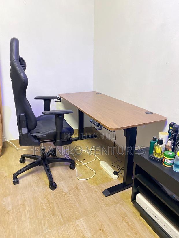 Electric Desk/ Sit- Stand(1.4m) · Photo 2
