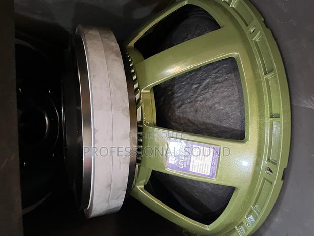 RCF Double Magnet Speaker 18 Inches (Pair) · Photo 2