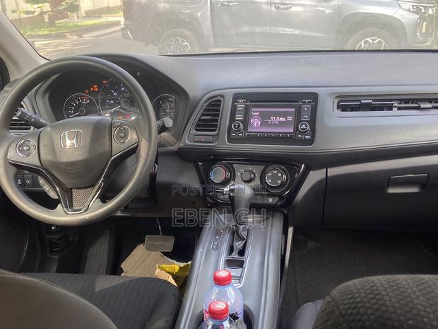 Honda HR-V EX FWD 2017 Green · Photo 4