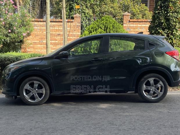Honda HR-V EX FWD 2017 Green · Photo 8