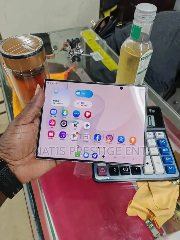 New Samsung Galaxy Z Fold8 512 GB Black · Photo 1