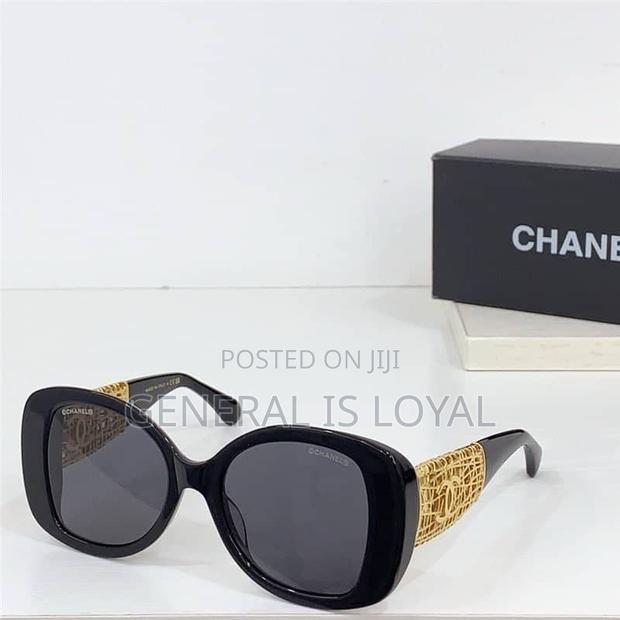 Chanel Ladies Sunglasses · Photo 2