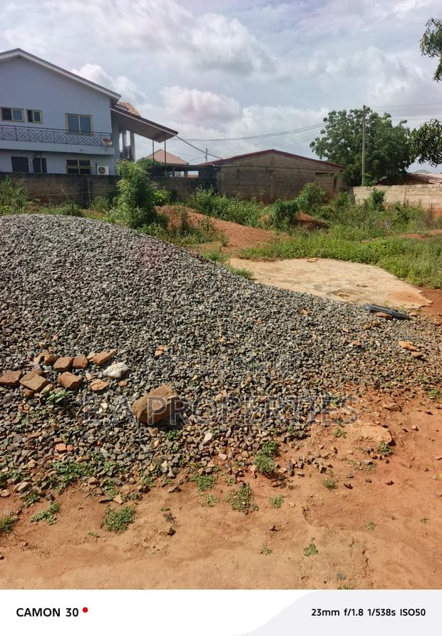 Land for Sale · Photo 4
