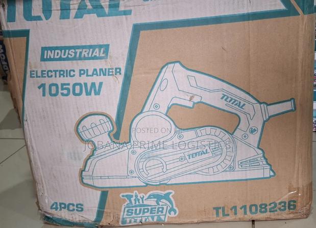 Total 1050w Electric Planer · Photo 1