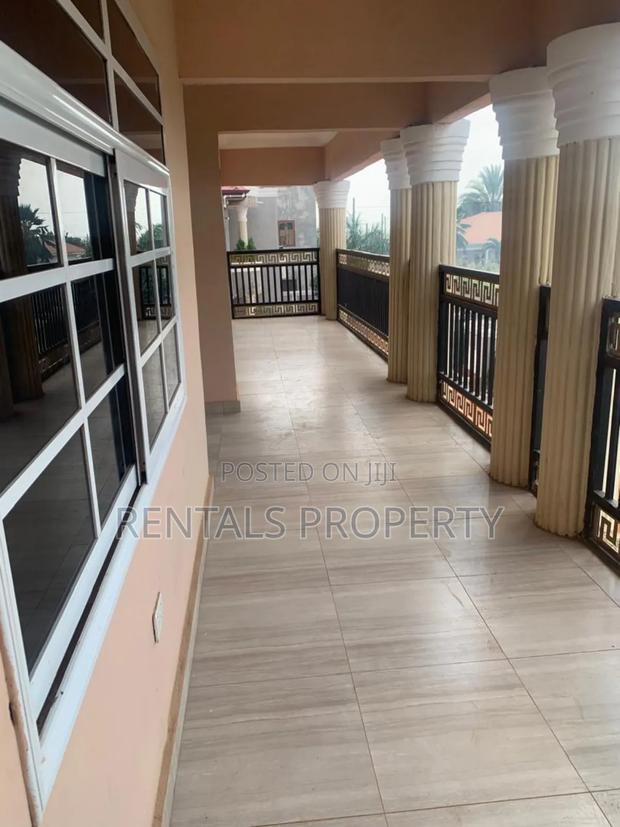 3bdrm Block of Flats in Adenta for rent · Photo 6