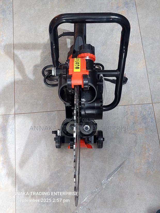 Wall Cutting Machine · Photo 4
