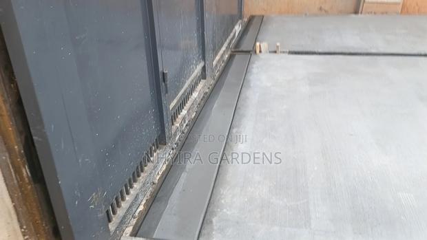 Concrete Floor ( Fine Finish Concrete) · Photo 5
