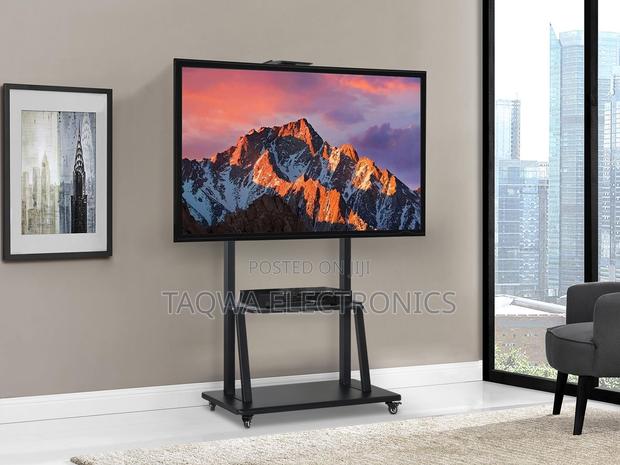 32-75” - Stylish Movable Tv Stand · Photo 1