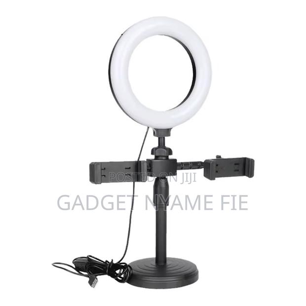 6 Inches Ring Light With 2 Mobile Phone Holders And Tripod · Photo 1