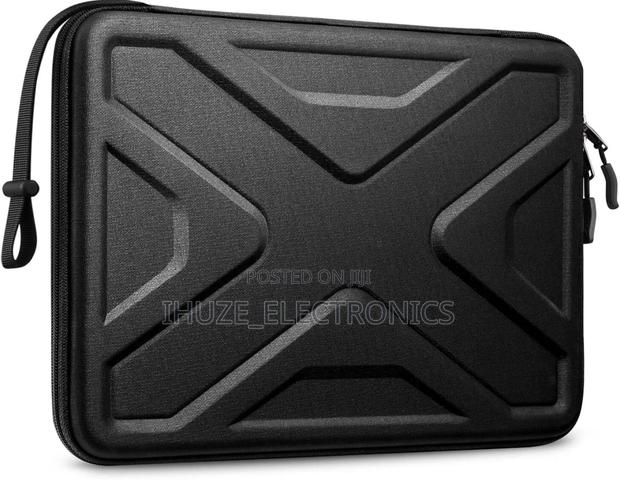 Hard Shell Laptop Sleeve Case for 13-14 Inch Apple, Hp, Dell, Etc · Photo 1
