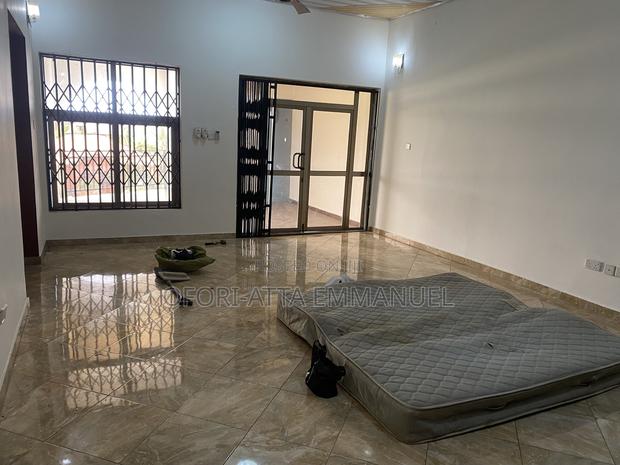 3bdrm Apartment in Amasaman Cocobod, Pokuase for rent · Photo 2