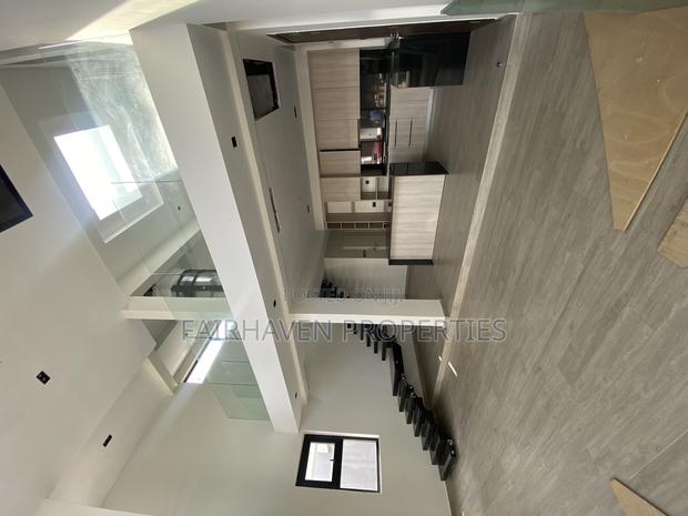 Furnished 3bdrm Townhouse/Terrace in East Airport for sale · Photo 4