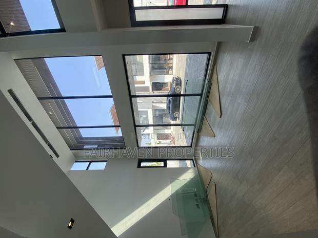Furnished 3bdrm Townhouse/Terrace in East Airport for sale · Photo 3