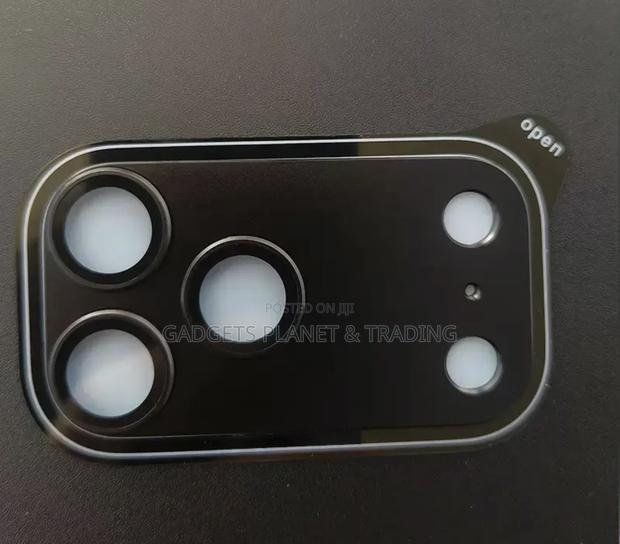 Tempered Glass Camera Lens Protector for iPhone 17 Pro Max I 17 Pro · Photo 5