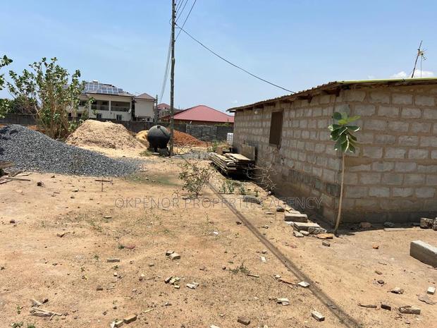 Plot of Land for Sale at Tema Com25 · Photo 5