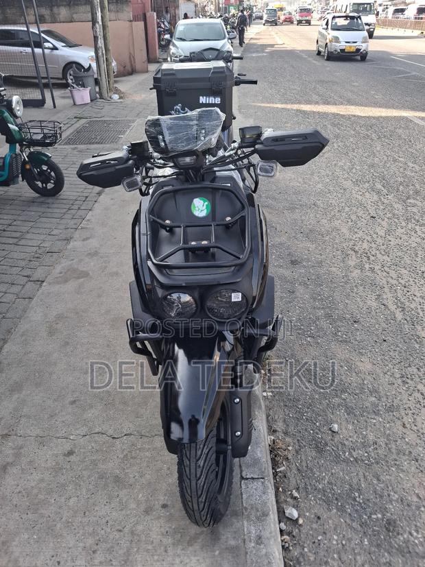New Motorcycle 2025 Black · Photo 2