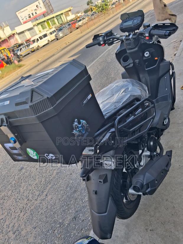 New Motorcycle 2025 Black · Photo 3