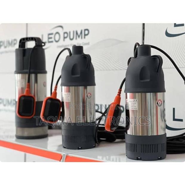 Right Xks -1100s Leo 1.5hp Submersible Pump · Photo 1